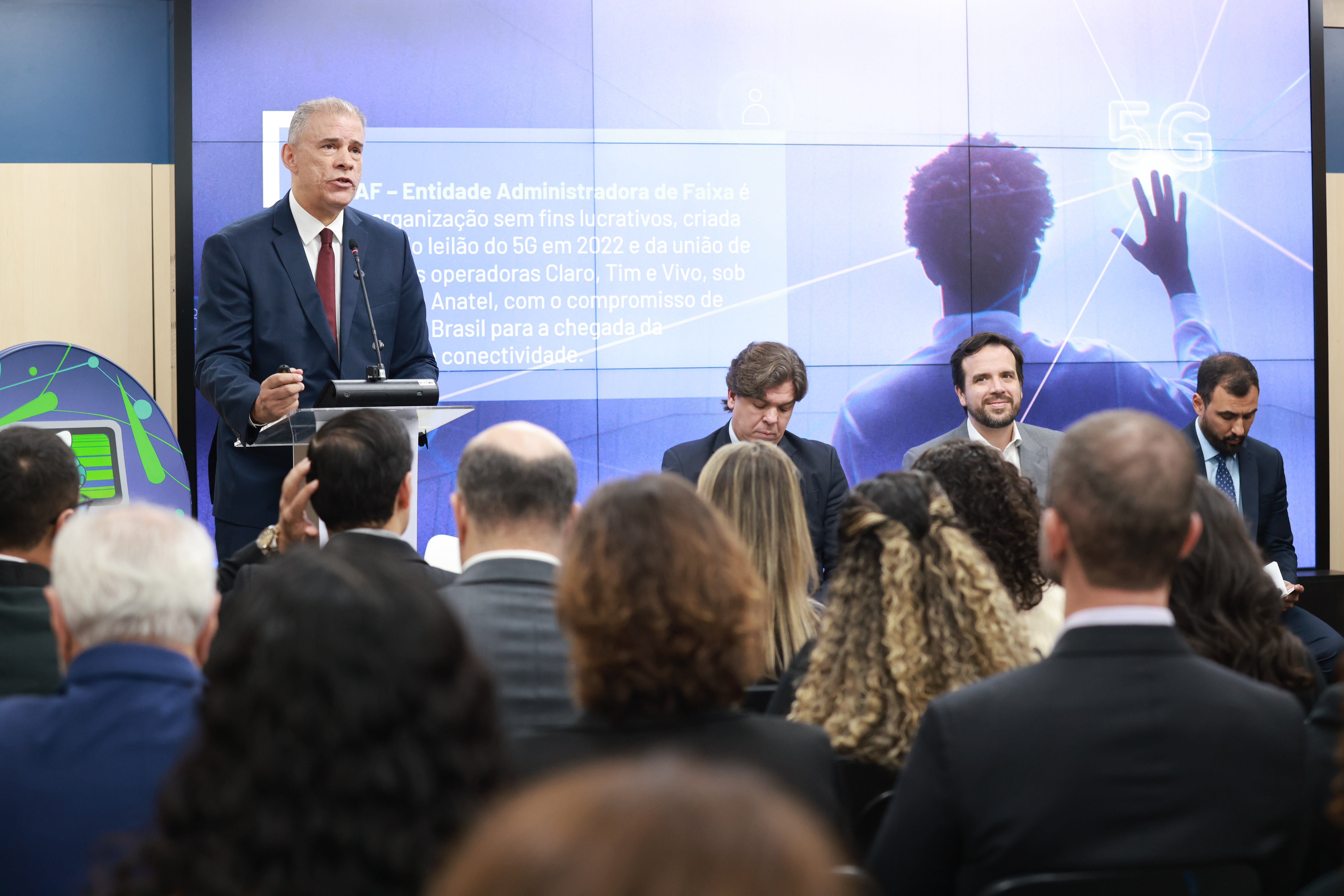 Ministerios das comunicações e EAF