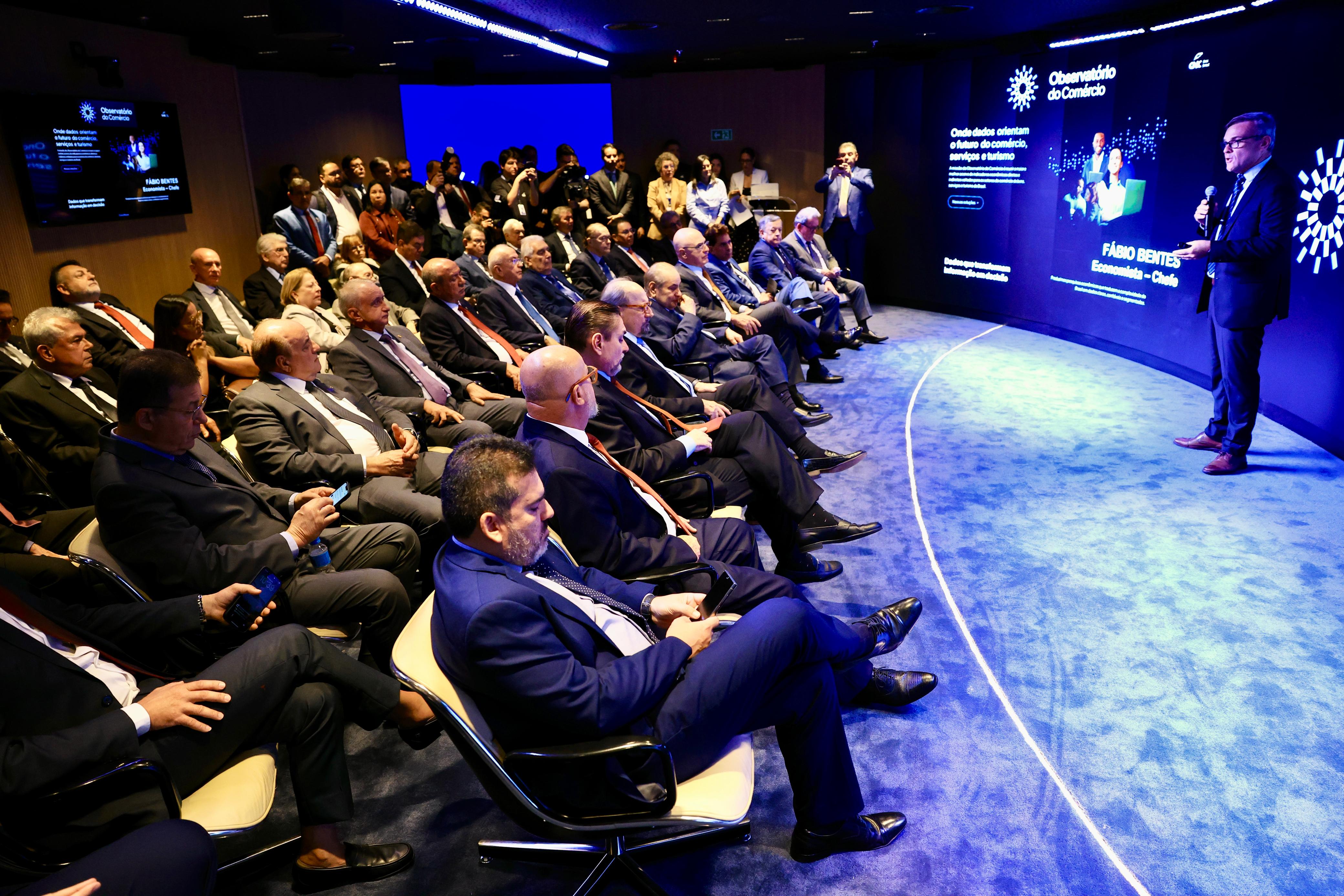 CNC Confederação do Comércio de Bens e Serviços e Turismo
