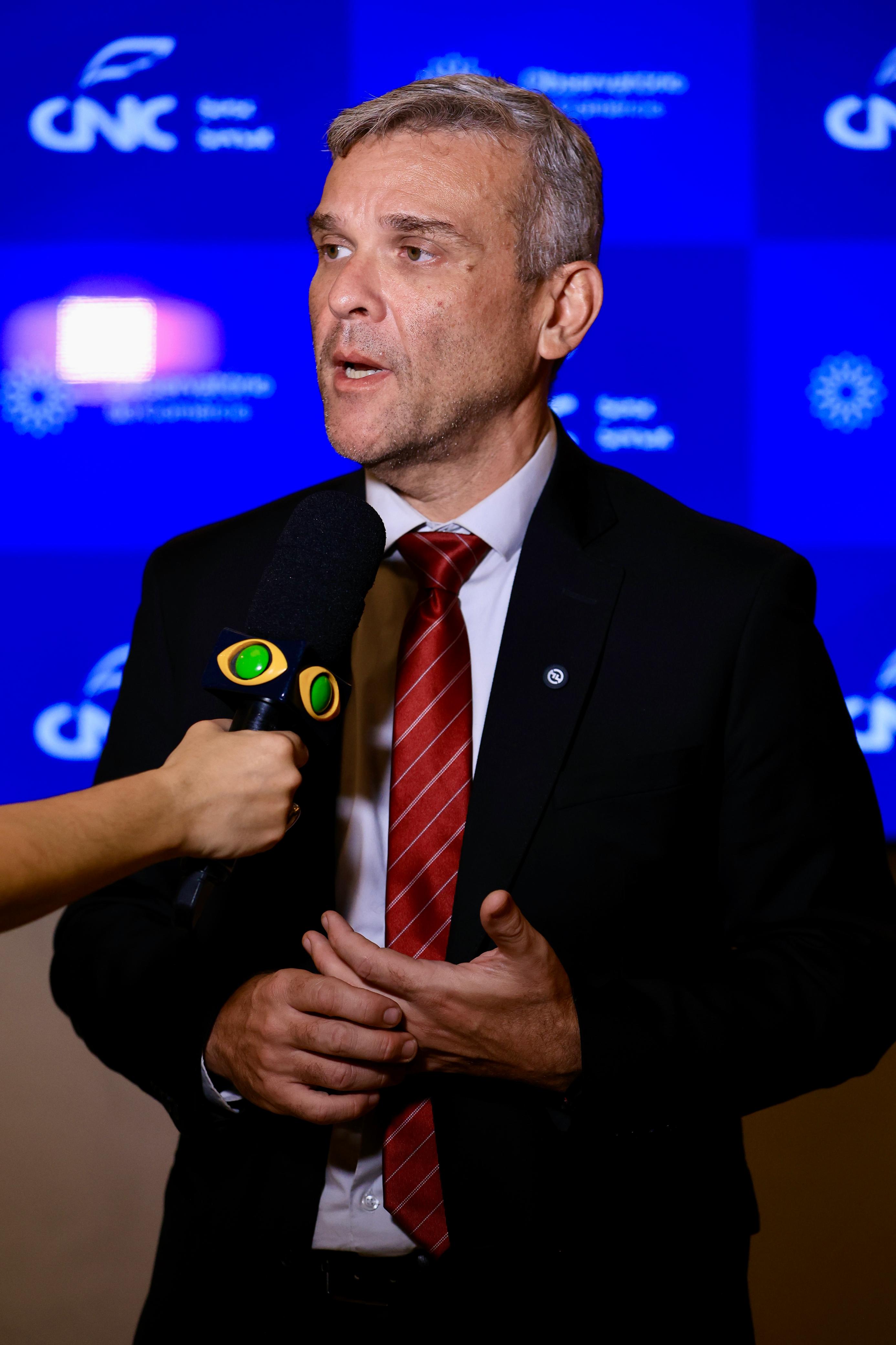 CNC Confederação do Comércio de Bens e Serviços e Turismo